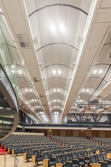 light fixtures for conference hall space