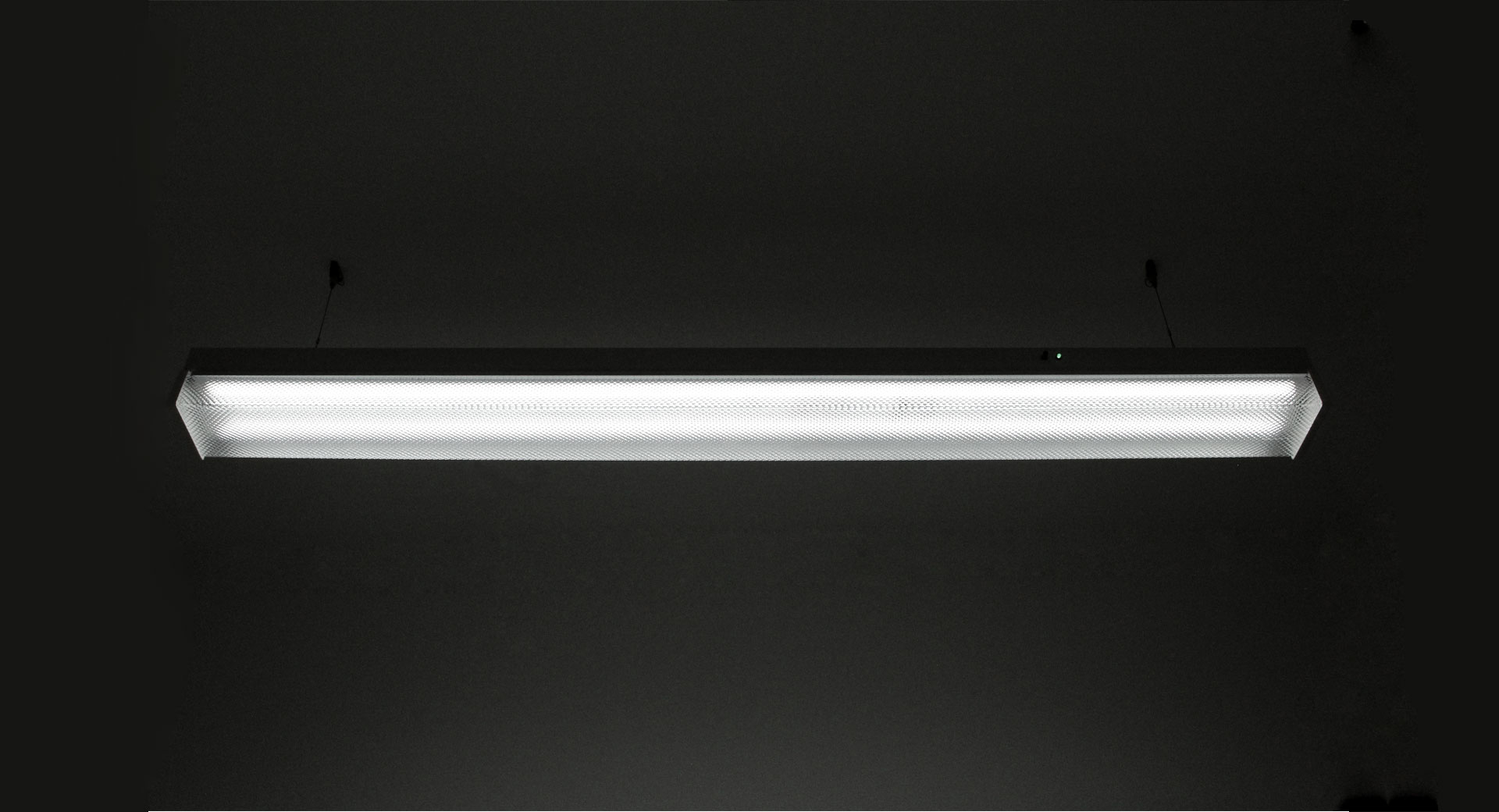 Suspended LED Batten Light_04