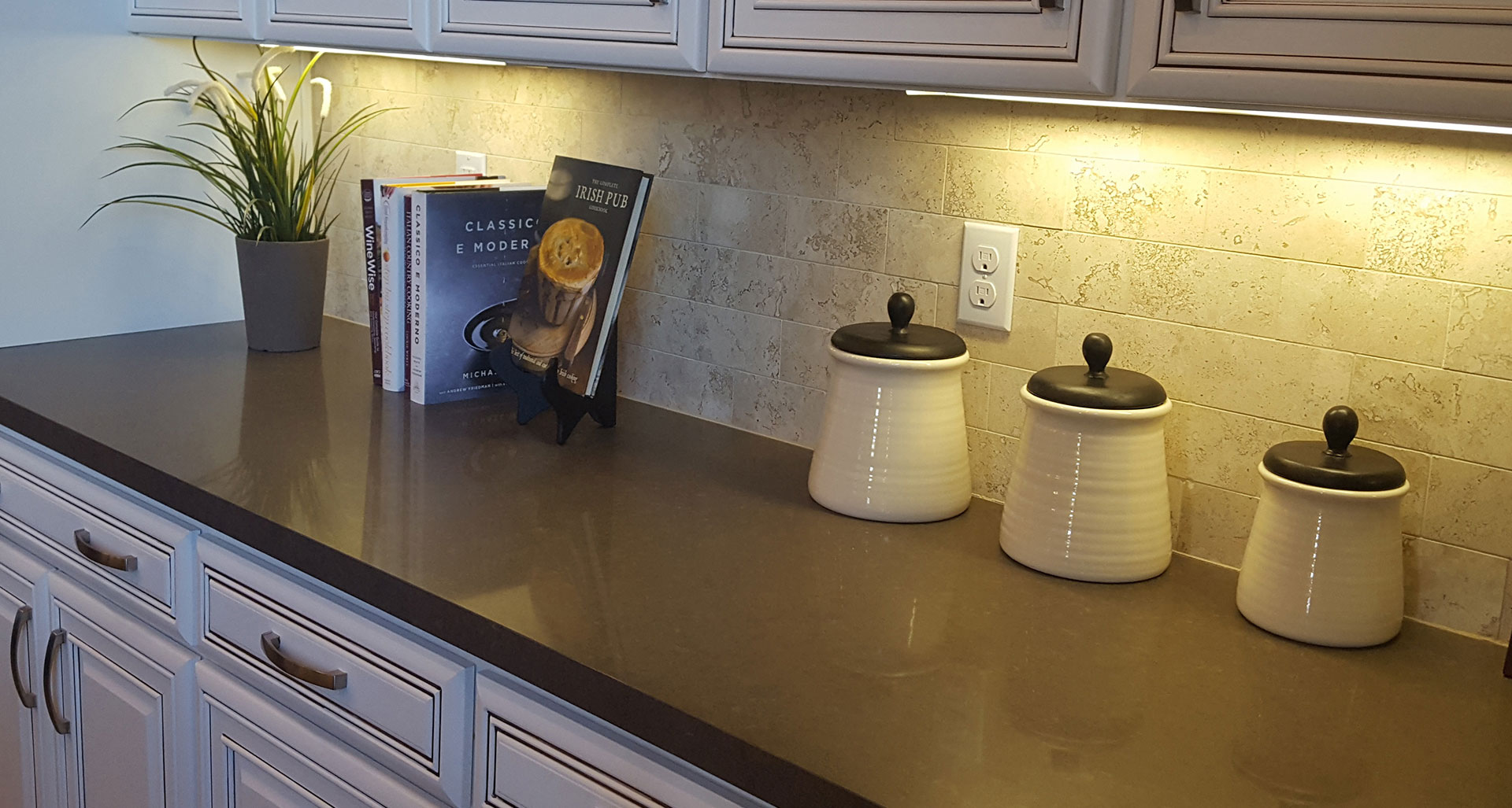 Kitchen Under Cabinet Lighting_04