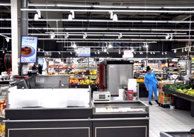Supermarket LED Track Lighting in France